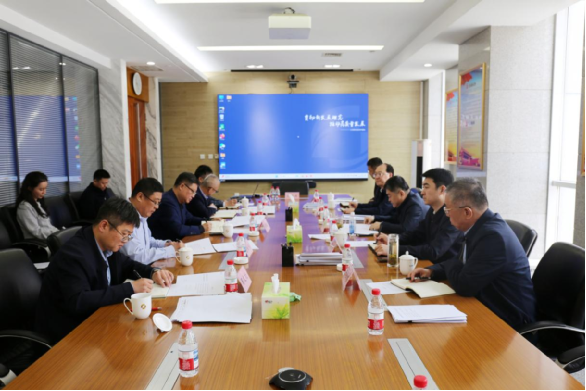 交投集團(tuán)召開領(lǐng)導(dǎo)班子成員2025年度集體廉政約談會(huì)議